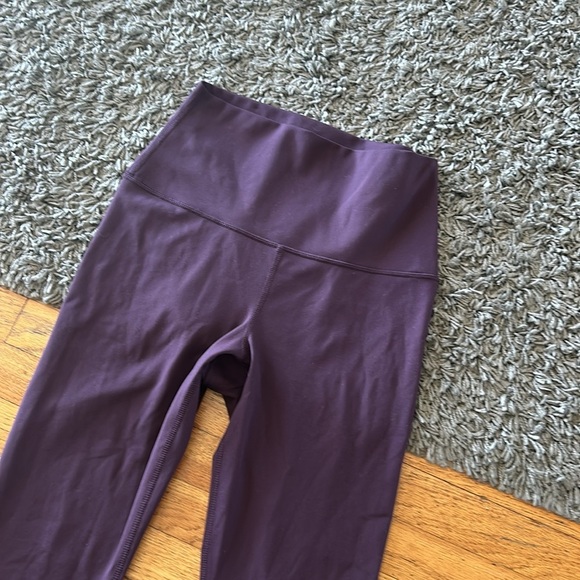 Yogalicious Lux Purple Leggings Size Medium - Picture 5 of 7